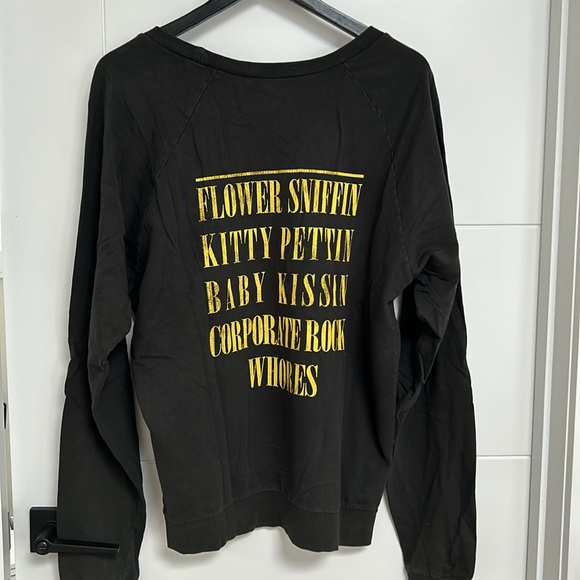 Nirvana Sweater - Picture 2 of 5